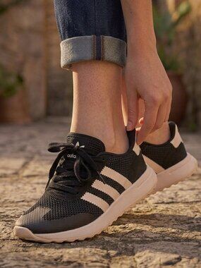 Adidas Shoes Flashrunner Mesh Trainer Sneakers Women's Size 6 Black White BB5323